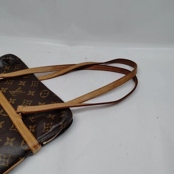 💎✨Authentic✨💎Louis Vuitton Coussin GM Shoulder bag - Picture 4 of 9
